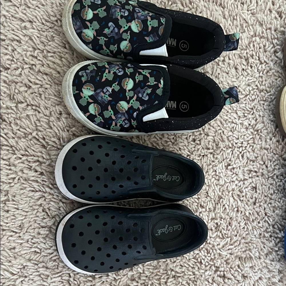 Cat & Jack Black Slip-On Sneakers with Green Character Print & Black Clogs